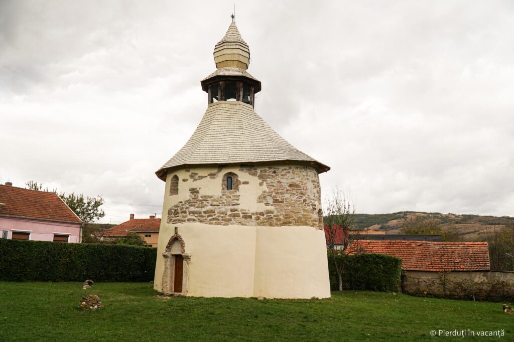 Biserica Rotonda sau Capela Romanică din Geoagiu